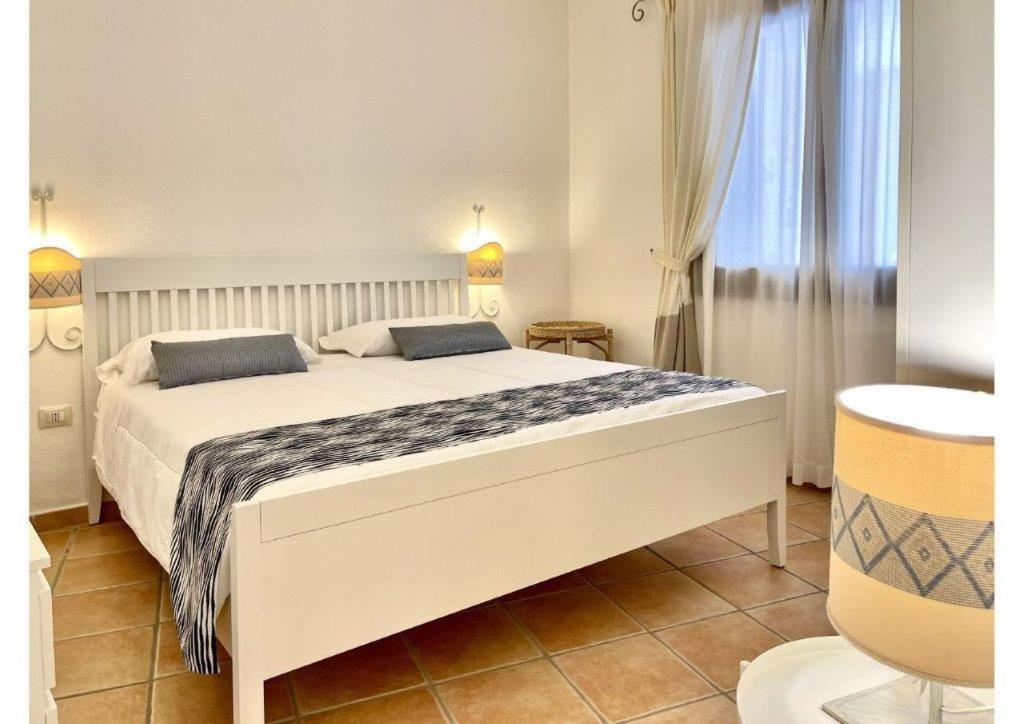 Le Residenze Sul Mare B6 Apartment Porto Ottiolu Ngoại thất bức ảnh